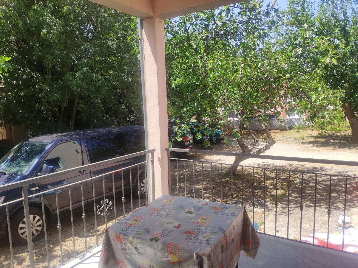 Apartment Tome Biograd Na Moru Zewnętrze zdjęcie
