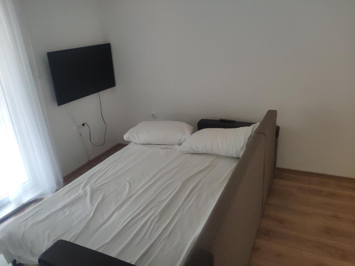 Apartment Tome Biograd Na Moru Zewnętrze zdjęcie